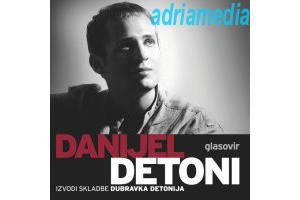DANIJEL DETONI - Glasovir  piano- klavir, Izvodi skladbe Dubrav